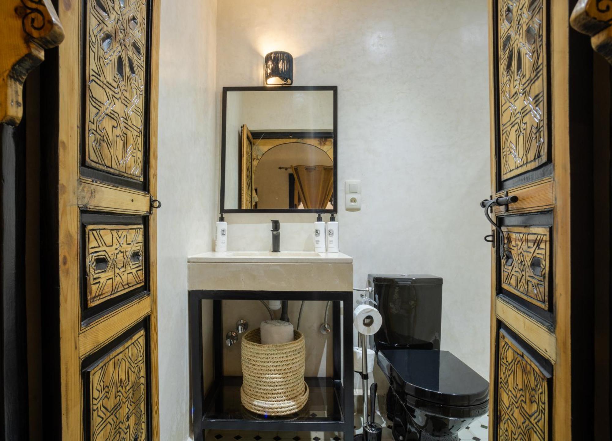 Just V Hotel & Spa Ouled Hassoune Exteriör bild
